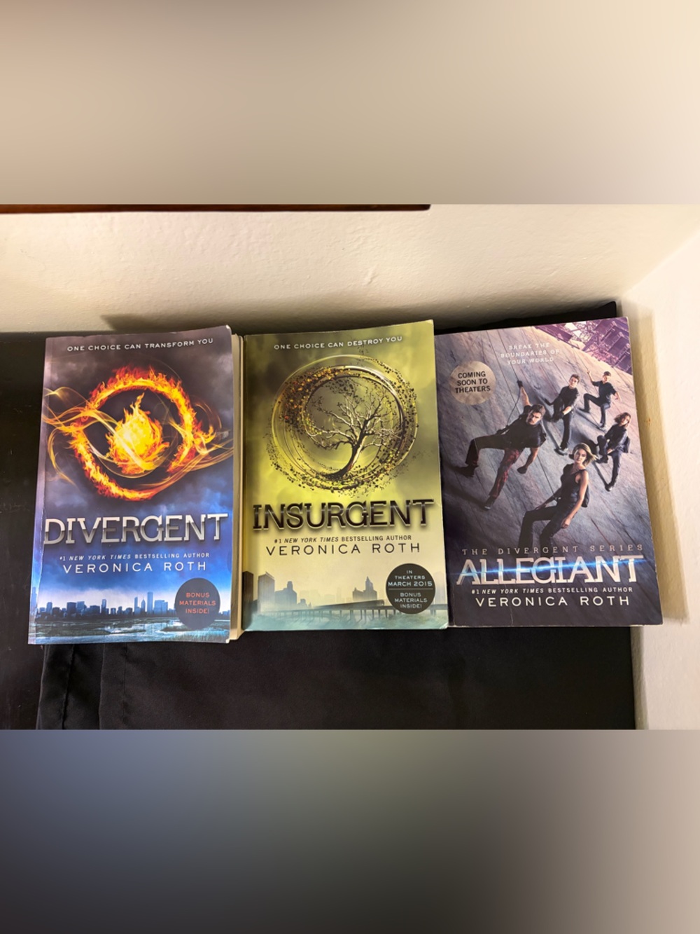 Veronica Roth 3 Book Lot Divergent Series Insurgent Allegiant Trilogy Paperback